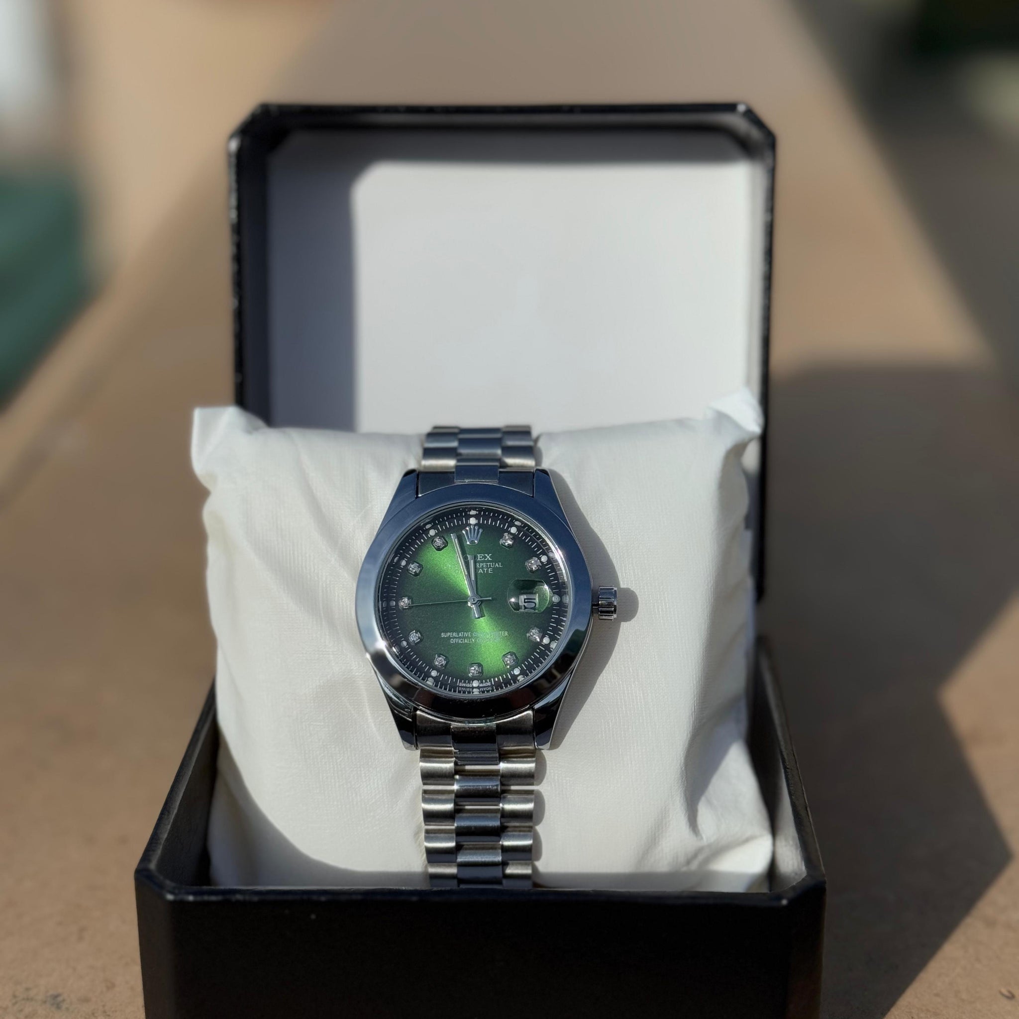 Rolex oyester perpetual day date (green edition)